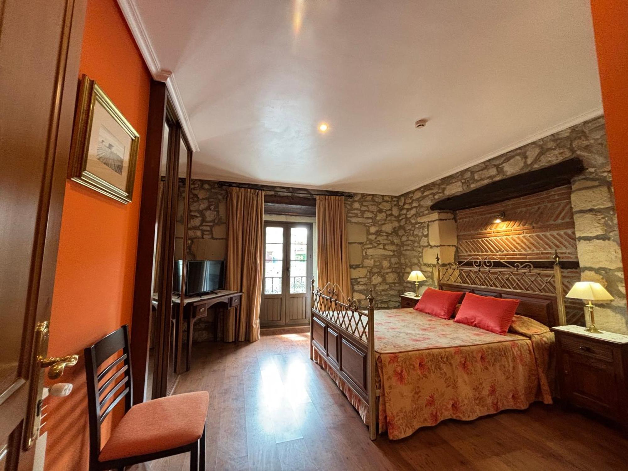 Hotel Casona Los Caballeros سانتيانا ذيل مار المظهر الخارجي الصورة